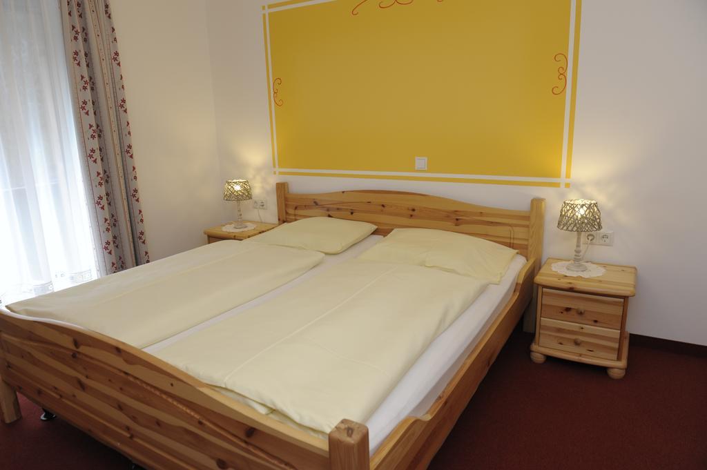 Ferienhaus Aloisia 상트미카엘임룽가우 객실 사진